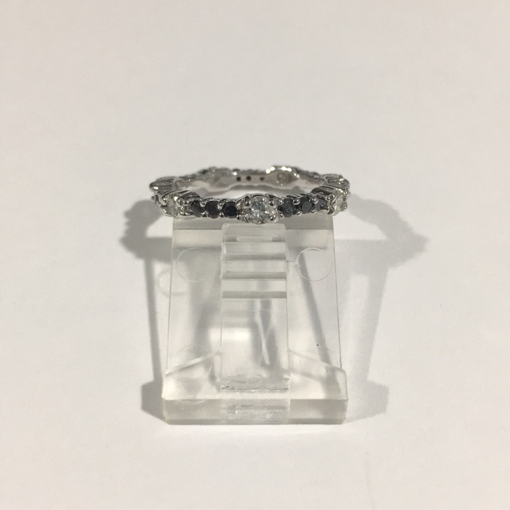 14k White Gold Black  White Diamonds Band Ring